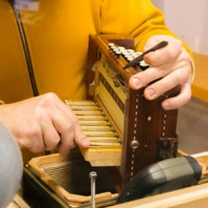 Réparateur d’accordéon - 5