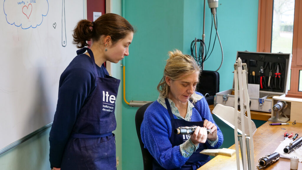 Maintenance courante des clarinettes, saxophones et flûtes traversières
